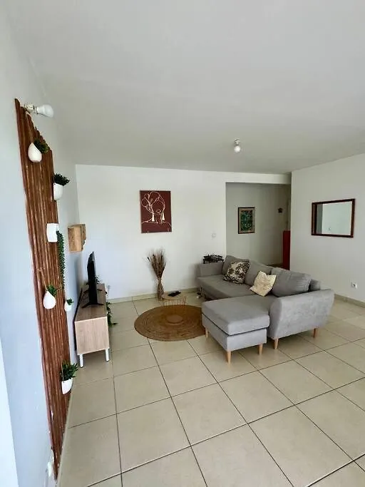 Appartement Floralia, T3 Pres Du Jardin De Balata Fort-de-France Apartment
