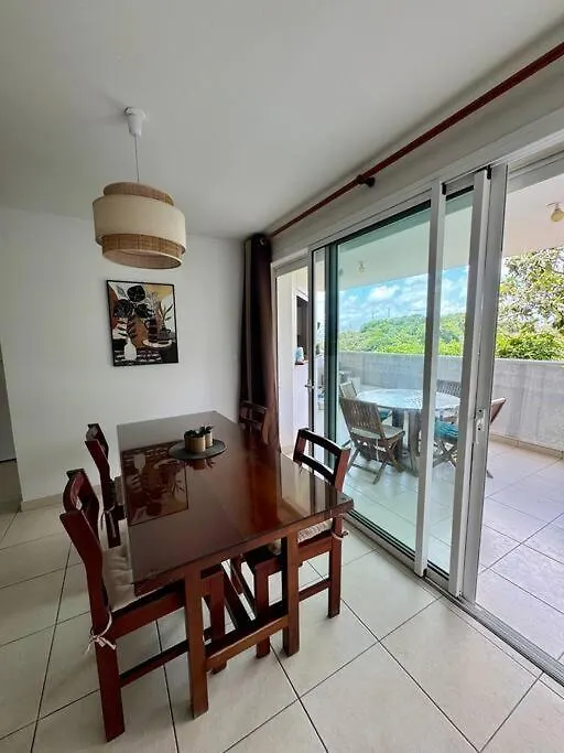 Appartement Floralia, T3 Pres Du Jardin De Balata Fort-de-France 0*,